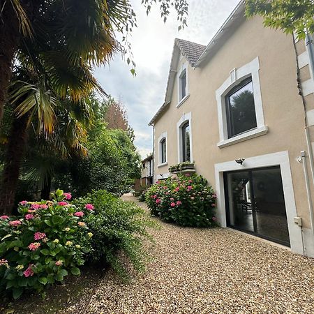 Demeure De Charme Vue Riviere Perigueux Piscine Parking Bed & Breakfast Ngoại thất bức ảnh